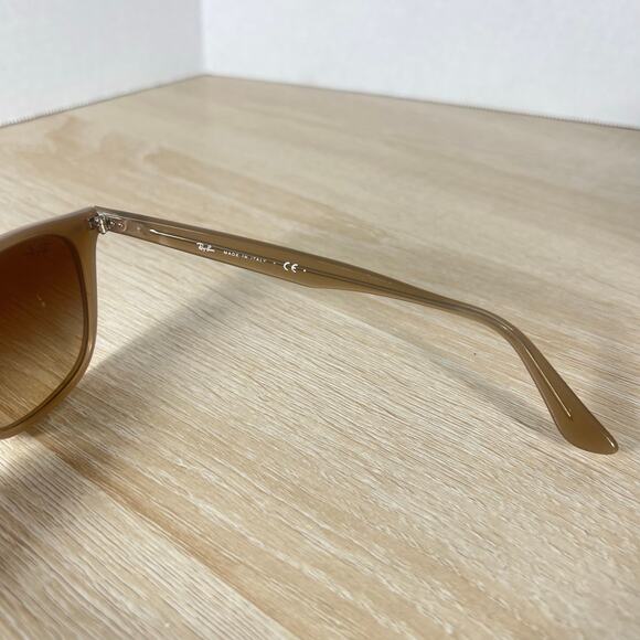 Ray-Ban RB4305 6166/13 Phantos Polished Beige Sunglasses READ 52-20-150